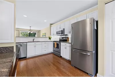 2 Martingale Lane, Narragansett, RI 02882 - Photo 16