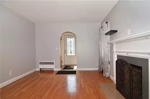 37 King St, Johnston, RI 02917 - Photo 8