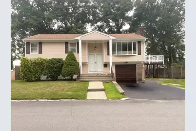 52 Bicentennial Way, North Providence, RI 02911 - Photo 1