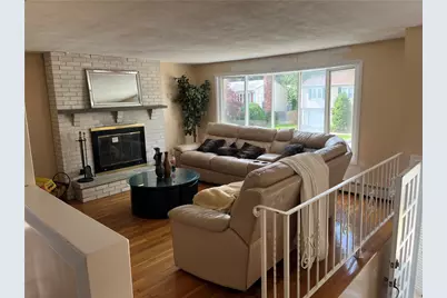 52 Bicentennial Way, North Providence, RI 02911 - Photo 4