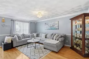 23 Bernon Dr, Lincoln, RI 02865 - Photo 34