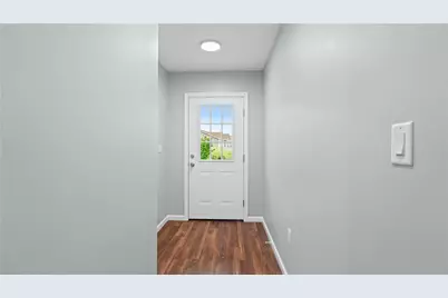 115 Ayda Rose Avenue, West Warwick, RI 02893 - Photo 4