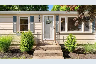 5 Flynn Terrace, West Warwick, RI 02893 - Photo 6