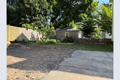 642 Hope Street, Providence, RI 02906 - Photo 18