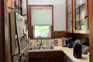 642 Hope St, Providence, RI 02906 - Photo 6