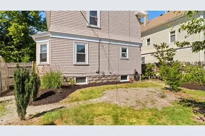 814 W Shore Road, Warwick, RI 02889 - Photo 38