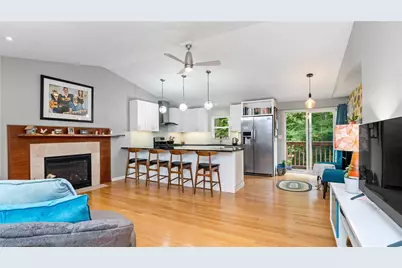 40 Sachem Road, North Kingstown, RI 02852 - Photo 4
