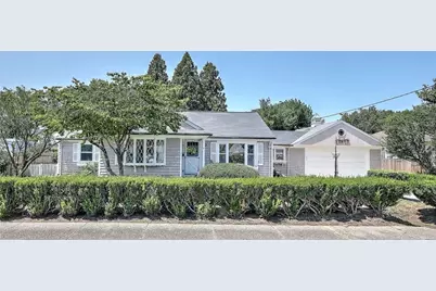 6 Woodbine Street, East Providence, RI 02915 - Photo 1