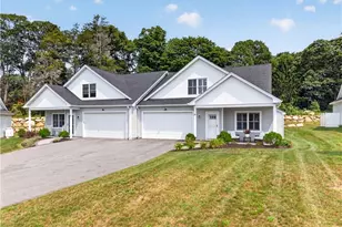 9 Blue Heron Dr, Westerly, RI 02891 - Photo 2