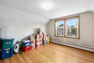 28 Lincoln Ave, Cranston, RI 02920 - Photo 6
