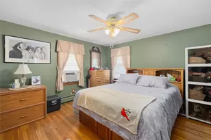 28 Lincoln Ave, Cranston, RI 02920 - Photo 18