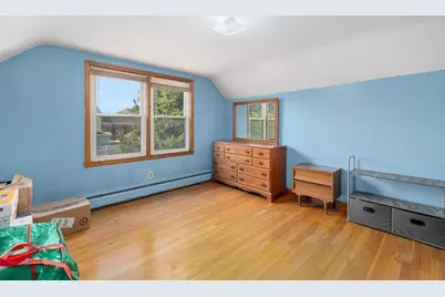 28 Lincoln Avenue, Cranston, RI 02920 - Photo 4