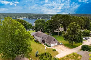125 Winchester Dr, South Kingstown, RI 02879 - Photo 1