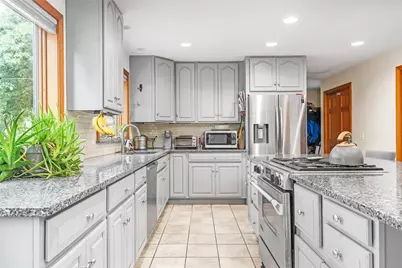 125 Winchester Drive, South Kingstown, RI 02879 - Photo 8