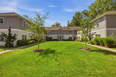94 Sandy Point Farm Road #6, Portsmouth, RI 02871 - Photo 44