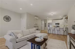 94 Sandy Point Farm Rd, Portsmouth, RI 02871 - Photo 10