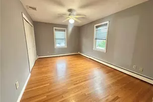 42 Locust Glen Dr, Cranston, RI 02921 - Photo 8