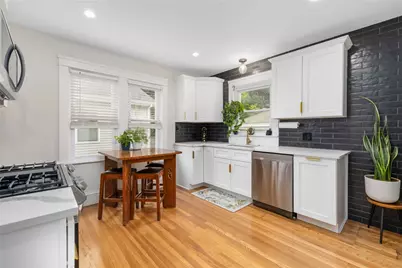 76 Myrtle Avenue, Cranston, RI 02910 - Photo 12