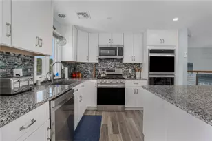 46 Exeter Blvd, Narragansett, RI 02882 - Photo 8