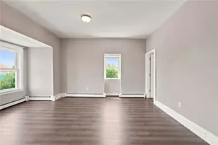 21 Sackett Street St, Providence, RI 02907 - Photo 4