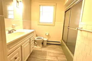 8 Ashby St, Johnston, RI 02919 - Photo 18