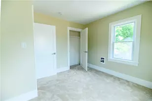 15 Redfern St, North Providence, RI 02911 - Photo 30