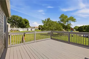 49 Dexter St, Portsmouth, RI 02871 - Photo 8