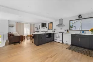 30 Lock Ln, Portsmouth, RI 02871 - Photo 4
