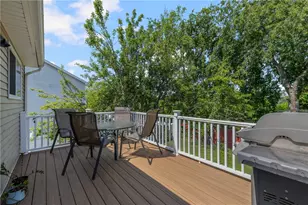 30 Lock Ln, Portsmouth, RI 02871 - Photo 12