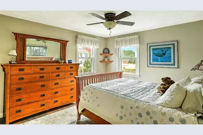 8 Halsey Street, North Providence, RI 02911 - Photo 14