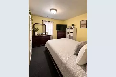 25 Noyes Avenue, Providence, RI 02907 - Photo 10