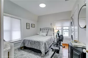 569 Spring St, Newport, RI 02840 - Photo 18