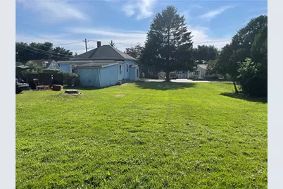 66 Sherry Avenue, Bristol, RI 02809 - Photo 14