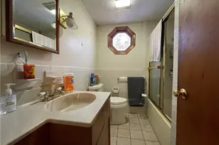 66 Sherry Ave, Bristol, RI 02809 - Photo 10