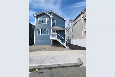 729 Potters Avenue, Providence, RI 02907 - Photo 2