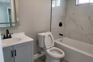 729 Potters Ave, Providence, RI 02907 - Photo 8