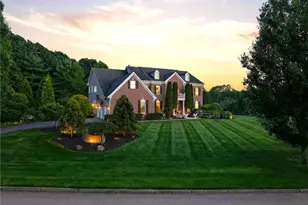 10 Lovegreen Ln, East Greenwich, RI 02818 - Photo 2