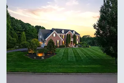 10 Lovegreen Lane, East Greenwich, RI 02818 - Photo 2