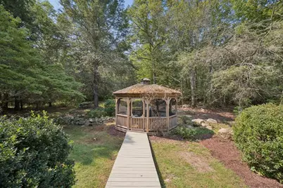 840 Lake Road, Tiverton, RI 02878 - Photo 16