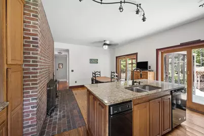 840 Lake Road, Tiverton, RI 02878 - Photo 26