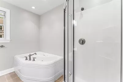 20 Wheelock Avenue, Cranston, RI 02920 - Photo 20