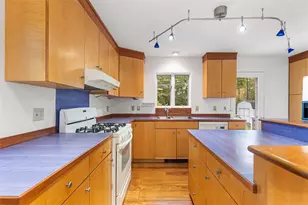 201 White Horn Dr, South Kingstown, RI 02881 - Photo 8