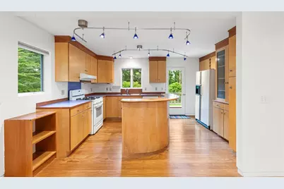 201 White Horn Drive, South Kingstown, RI 02881 - Photo 4