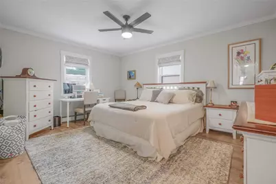 381 Wood Street, Bristol, RI 02809 - Photo 18