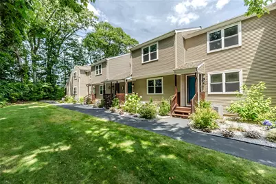 351 New London Avenue #106, Warwick, RI 02886 - Photo 2