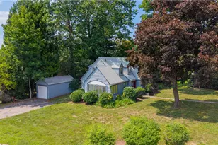 64 White Birch Rd, Cranston, RI 02920 - Photo 32