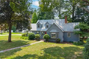 64 White Birch Rd, Cranston, RI 02920 - Photo 2
