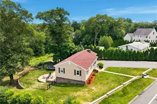 265 Old County Rd, Smithfield, RI 02917 - Photo 28