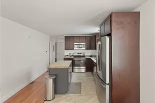 49 Huber Ave, Providence, RI 02909 - Photo 20