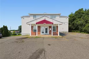 420 Woodward Rd, North Providence, RI 02904 - Photo 2